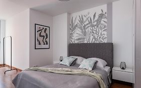 Comfortable In Old Town With Parking-Sokolnicza By #Hoomvi